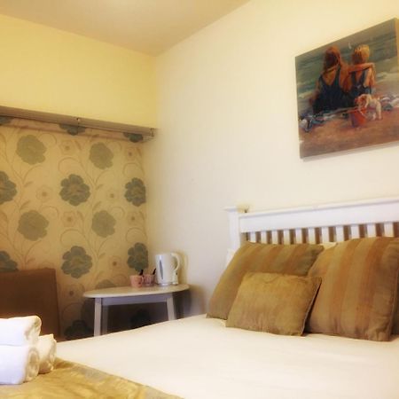 Prairie House - Boutique Townhouse Guest House Salthill ภายนอก รูปภาพ