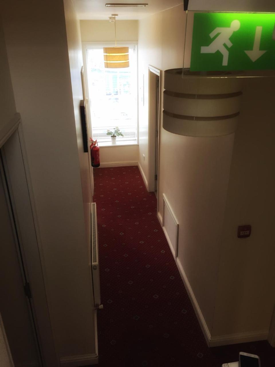 Prairie House - Boutique Townhouse Guest House Salthill ภายนอก รูปภาพ