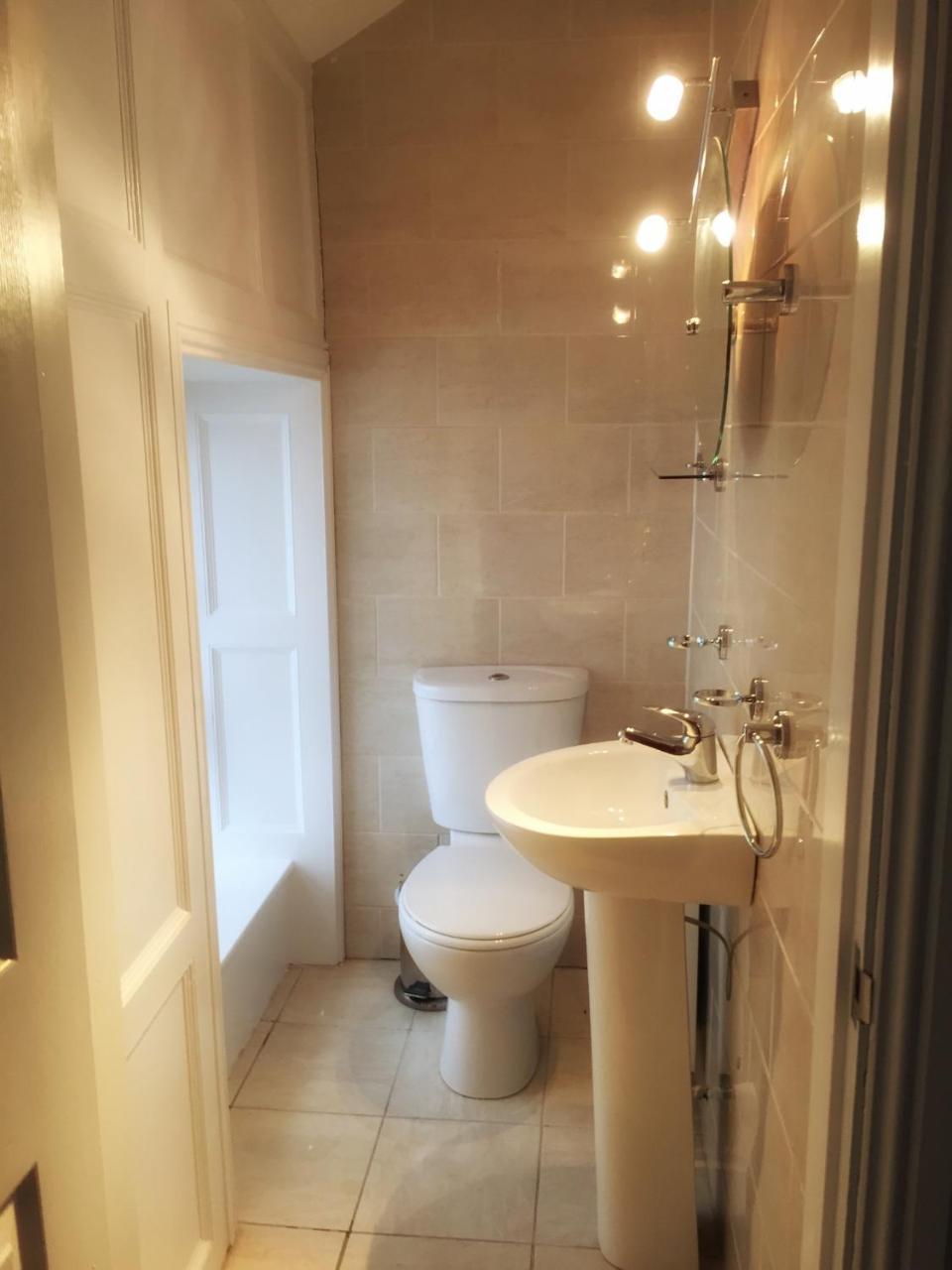 Prairie House - Boutique Townhouse Guest House Salthill ภายนอก รูปภาพ