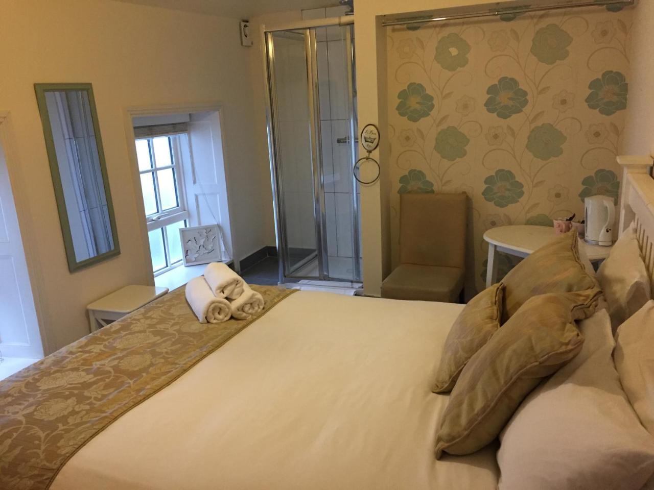 Prairie House - Boutique Townhouse Guest House Salthill ภายนอก รูปภาพ